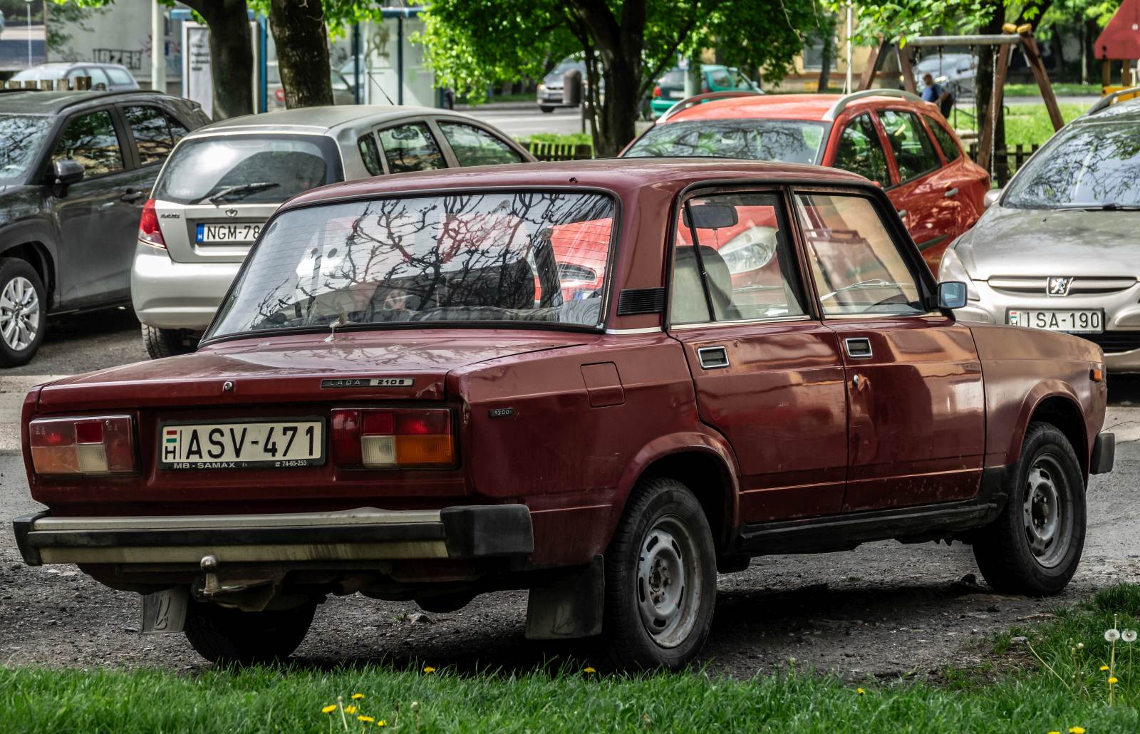 Rückansicht: Lada 2105 alias Lada Nova. Foto: Juni, 2024.