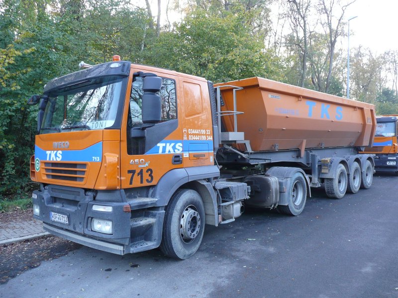 04.11.08,IVECO-Kipper in Bochum.