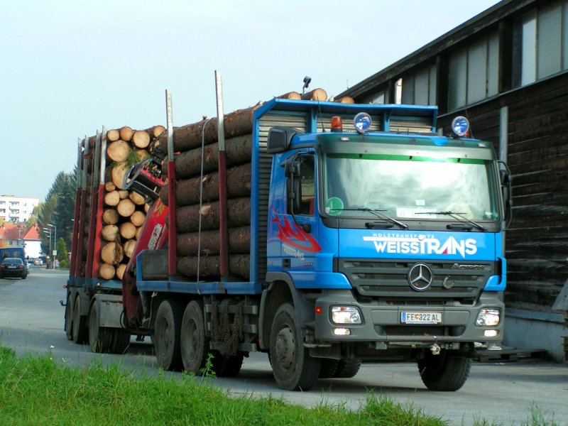 ACTROS-3332, Rundholz-Hngerzug;081014