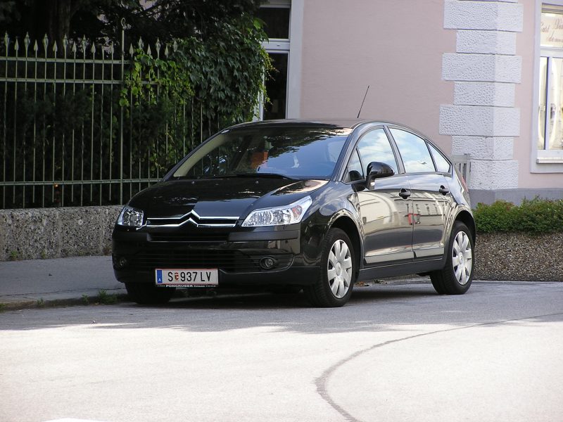 Citroen C4.