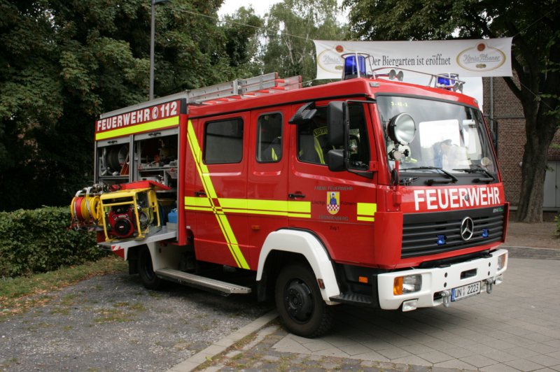 Feuerwehr Frndenberg
LF 
UN 2223