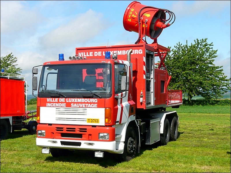 Feuerwehrfahrzeug ausgestellt am 01.06.08.