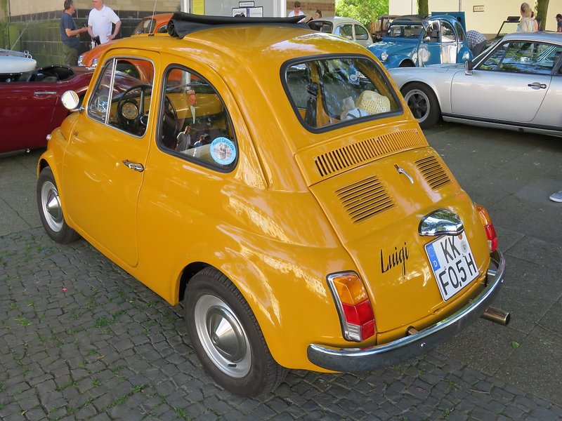 Fiat 500 Bei Der 29 Viersener Oldtimer Rallye Am 27 05 17 Fahrzeugbilder De