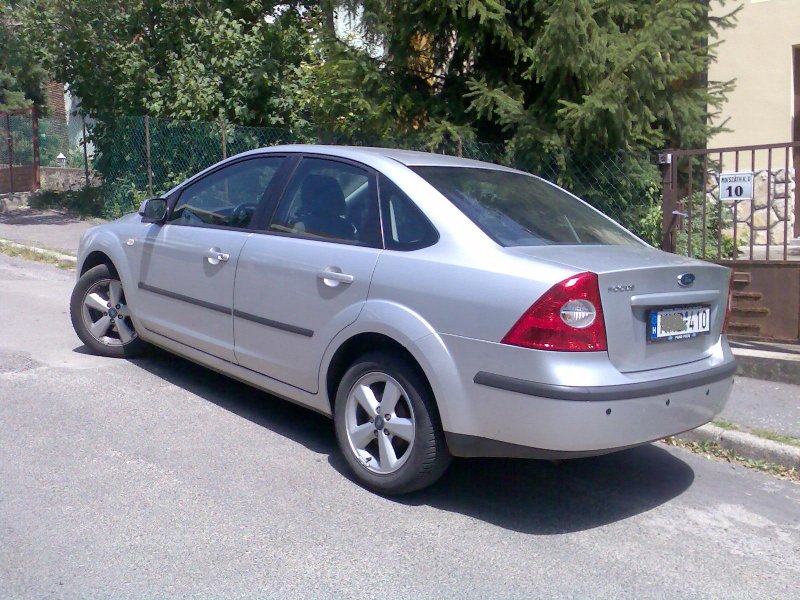 Ford Focus Sedan II