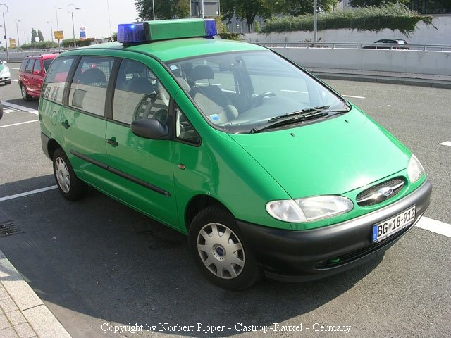 Ford Galaxy 1