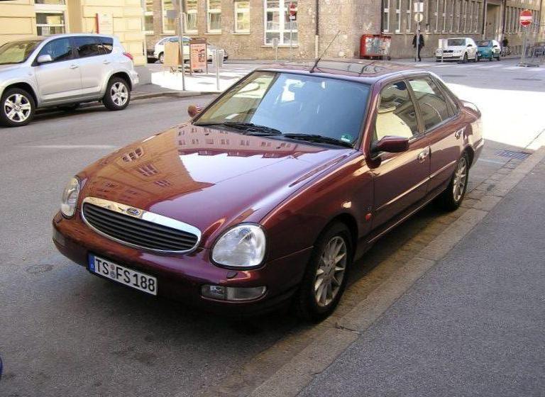 Ford Scorpio.