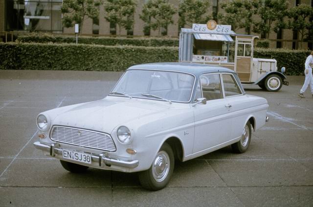 Ford Taunus 12m (P4)