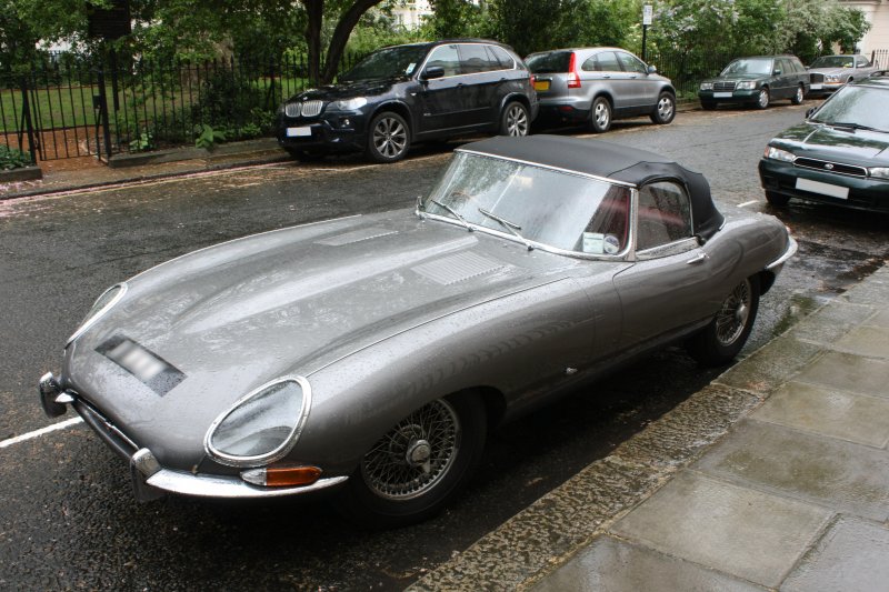 Jaguar E-Type, April 2009