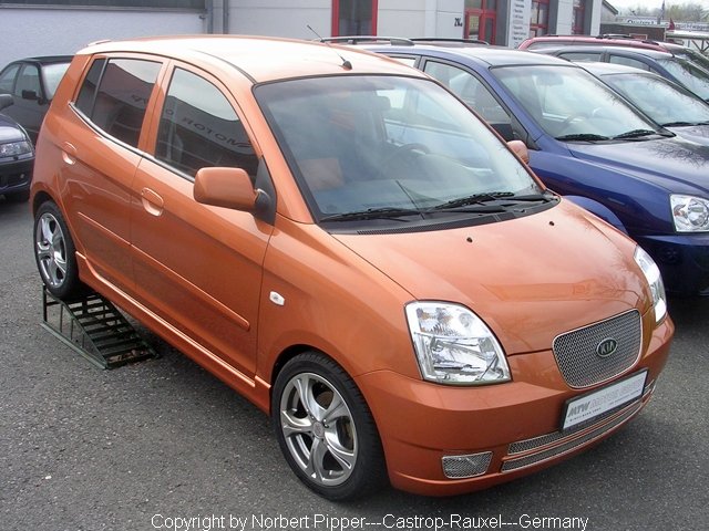 Kia Picanto EX