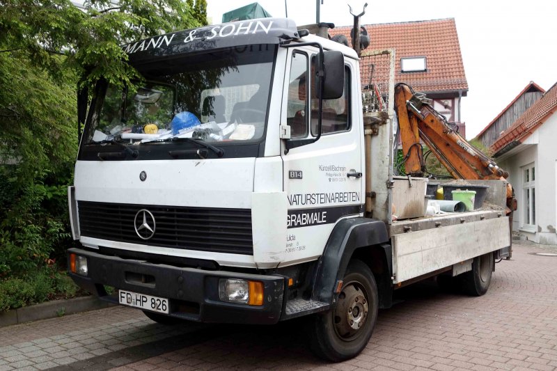 Mb 814 Steht Auf Einer Baustelle In Petersberg Marbach Juni 15 Fahrzeugbilder De