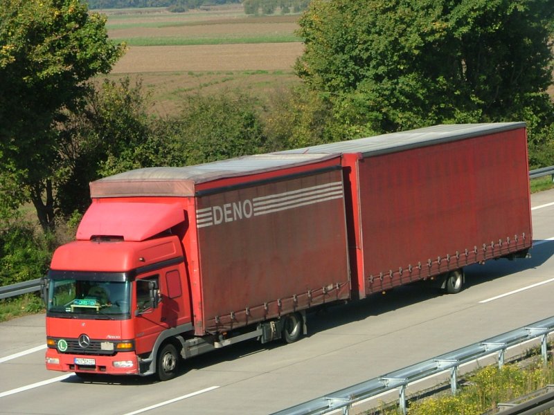 Mercedes-Benz Atego (20.10.09, Bensheim).