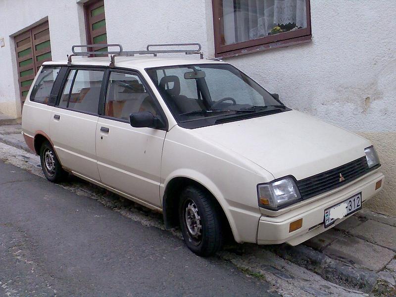 Mitsubishi Space Star.