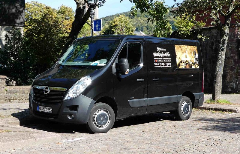 Opel Movano Vom Markgrafenkeller Steht Im Oktober In Ettlingen Fahrzeugbilder De