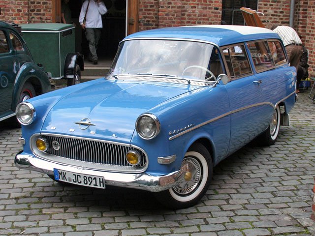 Opel Rekord P1 CarAvan