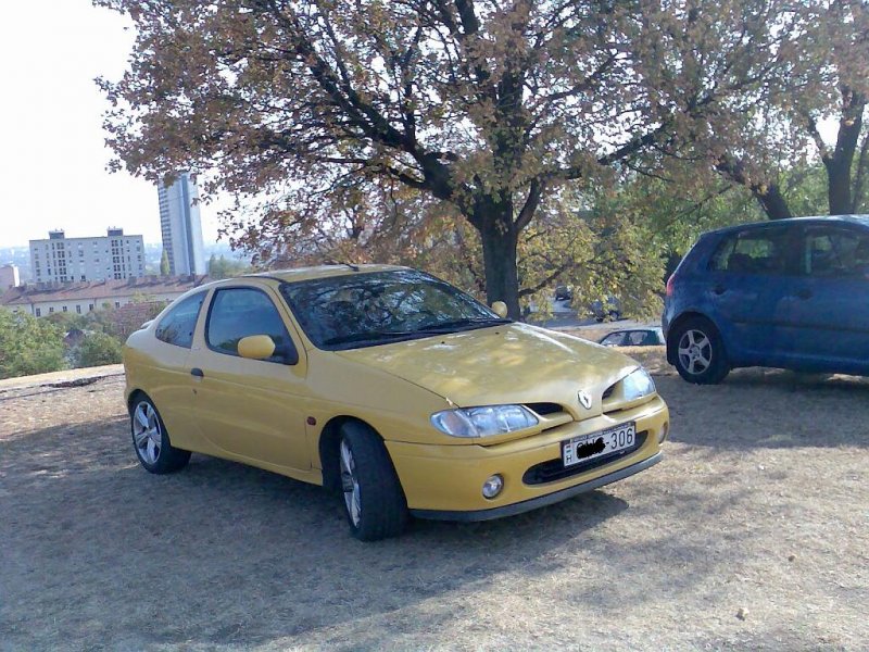 Renault Megane Coupe.