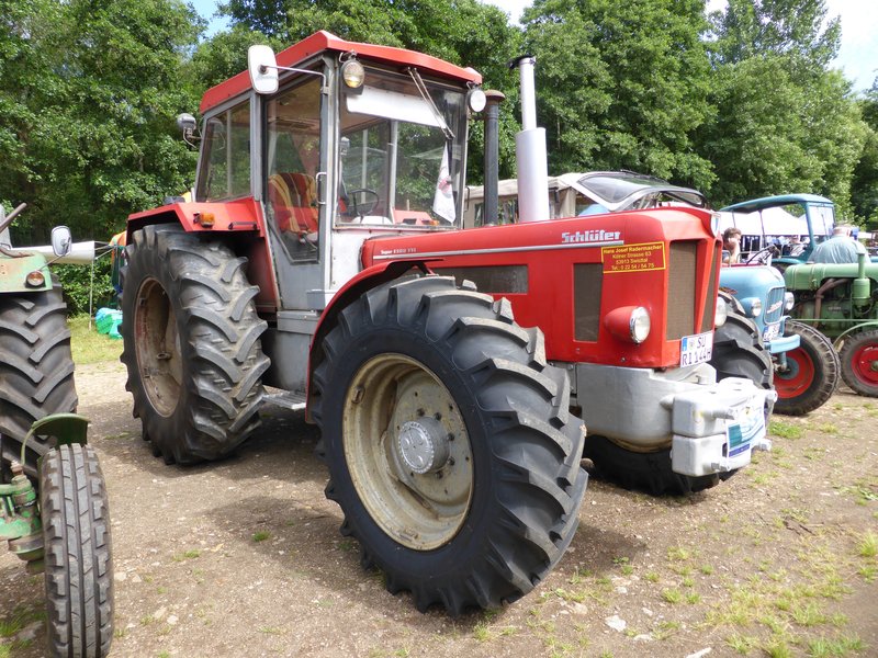 Schluter Super 1500 Tvl Auf Dem 10 Oldtimertreffen Bei Uns Dampft Es In Prum 30 07 2016 Fahrzeugbilder De