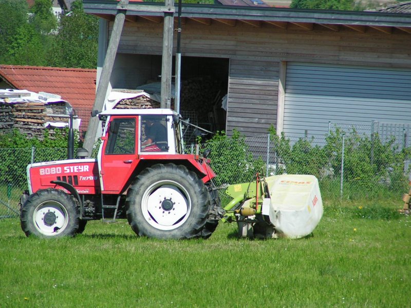 STEYR8080 mit Mhwerk; 080512