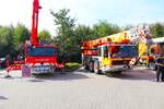 BF Frankfurt am Main Krupp KMK3045 und Tadano AC4 Feuerwehrkran am 220.9.24 beim Tag der offenen Tür der Berufsfeuerwehr Wache 30 Sossenheim