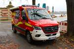 BF Mainz Mercedes Benz Sprinter ELW am 31.12.24 beim Silvesterschwimmen in Mainz