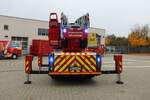 Feuerwehr Weinheim Stadt Mercedes Benz Atego Rosenbauer DLK 23/12 am 30.10.21 bei einen Fototermin