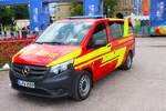 Feuerwehr Stuttgart Mercedes Benz Vito MTW am 07.07.24 beim Blaulichttag in Stuttgart