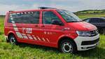 =VW T 6 als MTW der Feuerwehr HEILBRONN steht im Mai 2024 auf dem Besucherparkplatz der RettMobil in Fulda