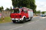 Mercedes Benz Feuerwehrfahrzeug am 04.07.21 bei einer Oldtimer Parade zum Jubiläum 75 Jahre Kreisfeuerwehrverband Gießen in Lich (Hessen)