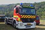 Mercedes Benz Actros Absetzkipper, gesehen am Tag der Rettungsdienste in Echternach.