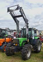 Deutz Fahr, war zu Oldtimertreffen in Warken angereist.