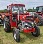 Massey Ferguson 165, war zum Oldtimertreffen in Warken angereist.