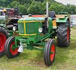 Deutz F4L514, konnte bei Oldtimertreffen bestaunt werden.