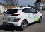 =Hyundai KONA Elektro als Werbeträger für eCarSharing von RHÖNENERGIE FULDA, gesehen beim Bürgerfest  200 Jahre Landkreis Fulda  auf dem Gelände von Schloß Fasanerie im