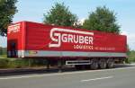 Solo Sattelauflieger Pritschenplanen GRUBER Logistics We move Europe   in Herten Sd 14/08/2010