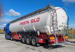 =MB Actros-Tanksattelzug von PRESTA SILO, 09-2024