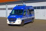 THW Groß Umstadt Mercedes Benz Sprinter Führungsfahrzeug (Heros Groß Umstadt 61/10) am 02.02.25 bei einen Fototermin.