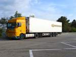 DAF XF105.410 von DE RIJKE, auf einem Autobahnparkplatz im Bereich Bologna; 151021