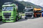 MAN Zugmaschine, DAF Sattelzug und Volvo Zugmaschine von Studer Transporte die am 14.7.24 beim Trucker Treffen in Ambri stehen.