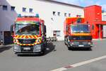 Feuerwehr Hanau Mitte MAN TGX WLF mit AB-Tank und Mercedes Benz WLF Kran mit AB-SLM am 25.08.24 beim Tag der offenen Tür