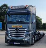 =MB Actros-Sattelzug aus Litauen rastet im Juli 2024 an der A 7