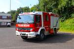 Feuerwehr Dietzenbach Mercedes Benz Atego LF20 KatS (Florian Dietznebach 4/43-1) am 20.07.24 bei einen Fototermin.