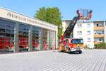 Feuerwehr Mörfelden-Walldorf Mercedes Benz Atego DLK 23/12 beim Kreisfeuerwehrtag Groß Gerau am 01.09.24 in Mörfelden Walldorf am neuen Gerätehaus