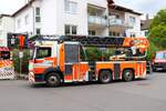 BF Frankfurt am Main Mercedes Benz Rosenbauer DLK23/12 der Hafenwache 40 am 14.09.24 beim Tag der offenen Tür in Enkheim Wache 11