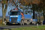 Mercedes Benz Arocs Hngerzug, von Schilling, aufgenommen bei einem Spaziergang. 10.2024