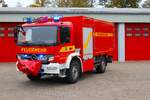 Feuerwehr Nidda Mercedes Benz Atego GW-L (Florian Nidda 1-64) am 10.11.24 bei einen Fototermin.