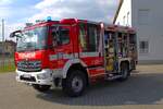 Feuerwehr Riedstadt Leeheim Mercedes Benz Atego LF10 (Florian Riedstadt 4/43) am 15.03.25 bei einen Fototermin.