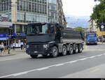 Renault Kipper unterwegs in der Stadt Genf am 2024.07.22