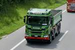 Ein Scania Kipper von Addor Gstaad der (zum zweiten mal) unterwegs zum Trucker Festival ist am 28.6.24 in Matten b.