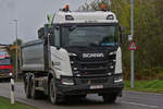 Scania Kipper, von Nelles, aufgenommen am 17.10.2024