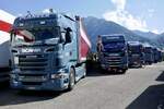 Scania und MB Sattelschlepper von Planzer am 26.6.22 beim Trucker Festival Interlaken.