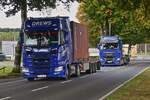 Scania 500S, Sattelzug, von Drews Fuhrgeschäft, beladen mit 1 Container, aufgenommen in Norden von Luxemburg.